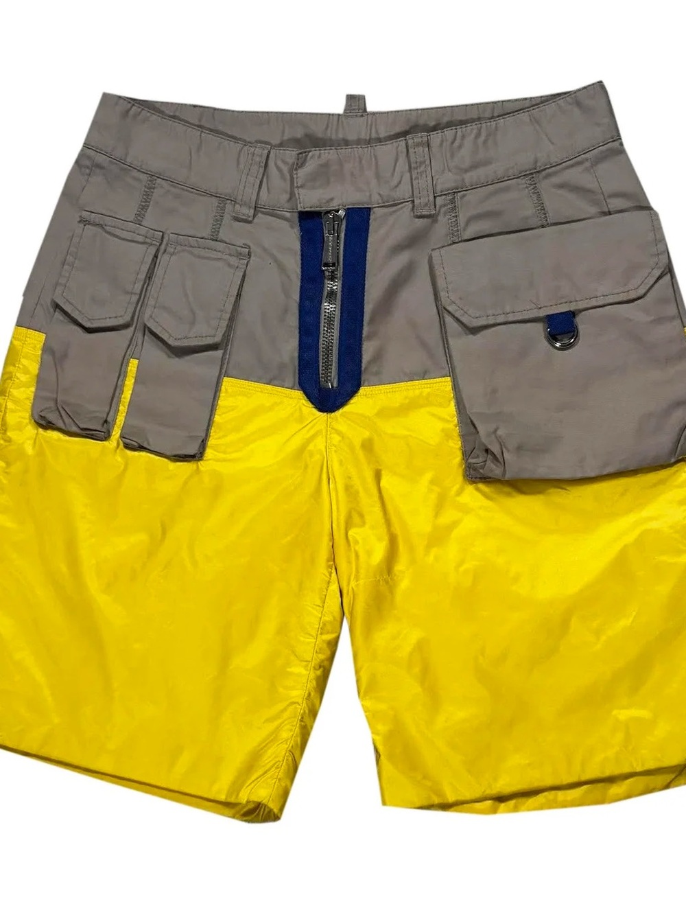 Dsquared Cargo Shorts (Size 40)